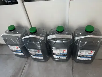 bidons vide de fuel 20L