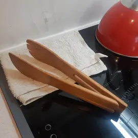 Pince alimentaire en bois