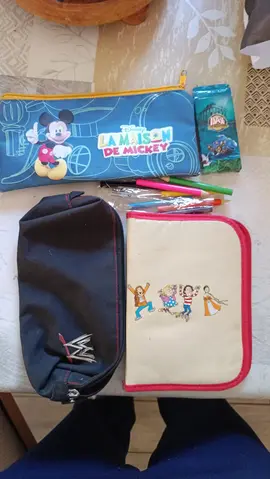 Lot trousse
