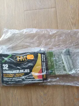 quelques allumes feu barbecue bon état