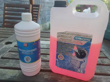 Liquides de refroidissement rose