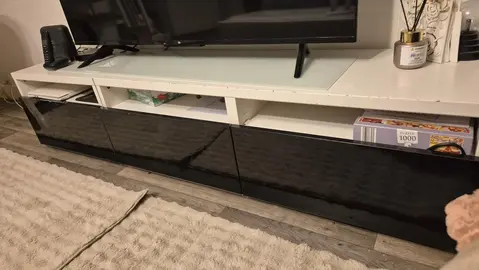 meuble tv de chez ikea en bonne état général