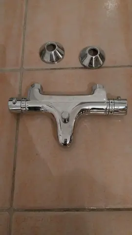 Mitigeur thermostatique pour baignoire