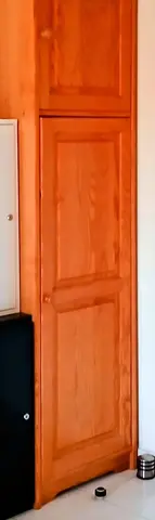 armoire en pin massif