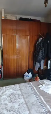 Très grande armoire