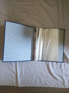 classement rigide A4.