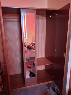 armoire penderie en bois