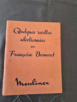 livre de cuisine ancien