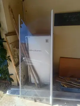 porte de douche en verre solide