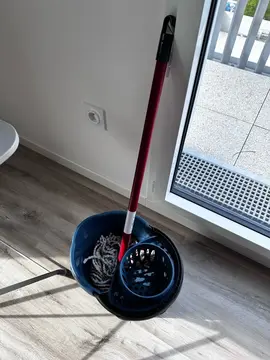 Kit balai à franges + seau parfait état