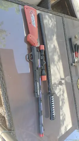 joue armée en plastique