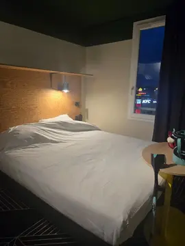 2 Sommiers 1 place avec matelas 2 places