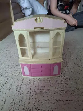 meuble Barbie