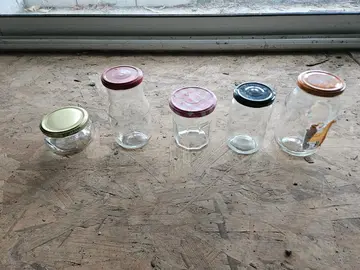 Bocaux de petite et moyenne taille