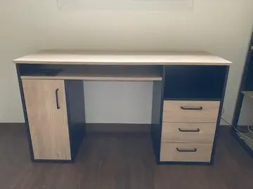 Bureau avec chaise