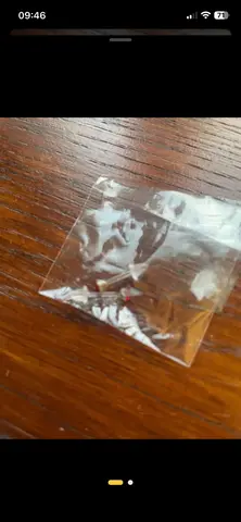 boucle d’oreille rouge