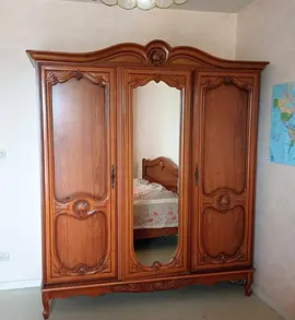 Armoire