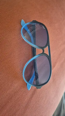 lunettes de soleil enfant