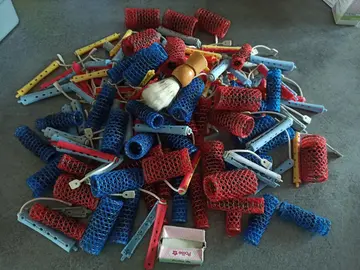 lot de bigoudis différentes tailles