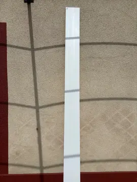 Long panneau en aglo façade acrylique haute brillance