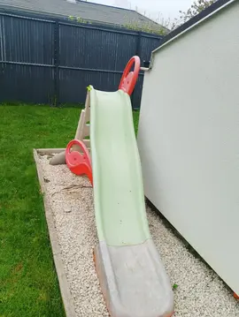 toboggan et balançoire