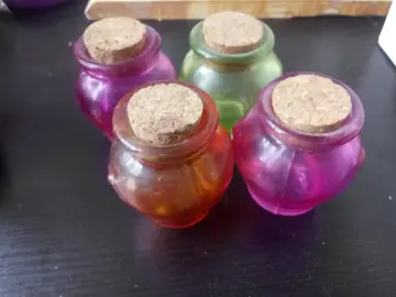 4 mini pots en verre avec bouchon en liège