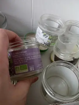 Lot de 6 petits pots en verre avec couvercles