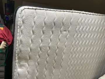 sommier tapissier et m