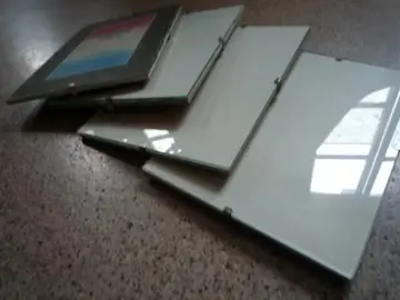 Lot de 4 sous-verres 13cm x 18cm, bon état