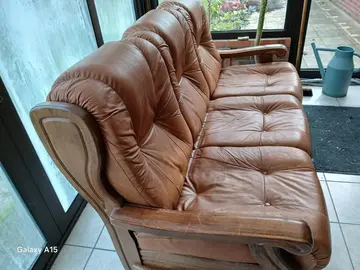 canapé 3 places et 2 fauteuils