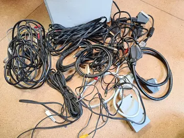 Lot de câbles audio et vidéo