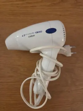 sèche cheveux compact ou de voyage