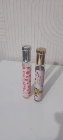2 flacons parfums Adopt ( réservé)