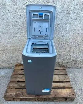 Sèche linge top peu servi