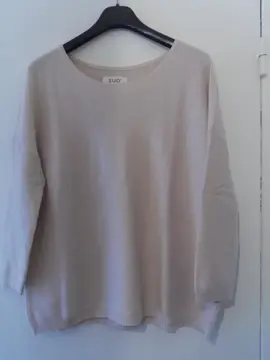 Vêtements taille M / 2