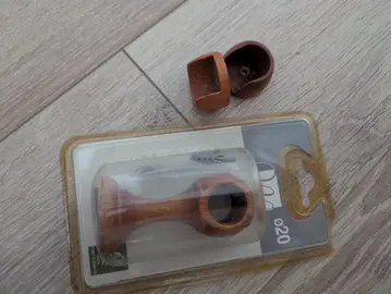 accroche tringle a rideaux