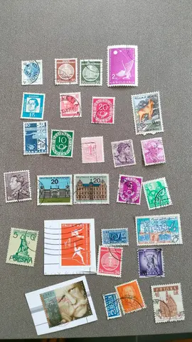 Timbres du monde entier lot 11