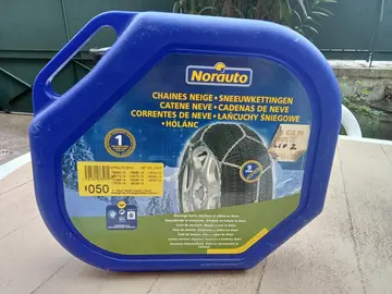 Chaînes à neige pour voiture