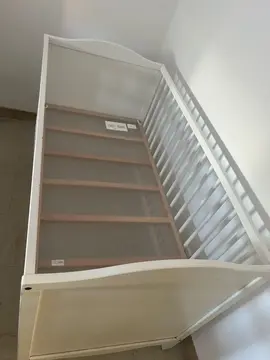 2 berceaux en bois IKEA