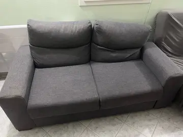 Canapé en tissu gris