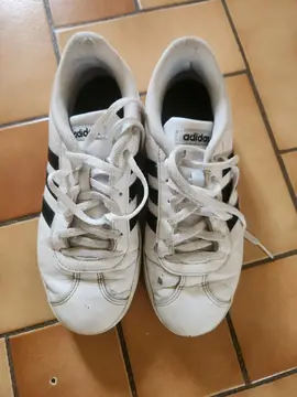 baskets adidas pointure 36