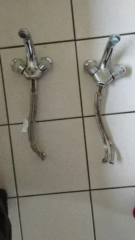 2 robinets mélangeur lavabo - quart de tour céramique