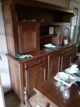 Grand buffet en bois