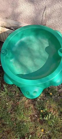 bac sable ou petite piscine enfant forme tortue