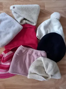 lot de bonnets - tour de cou