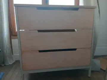 commode en bois ikea