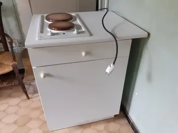 Meuble cuisine avec plaques électriques