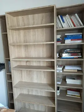 Bibliothèque avec coffre coulissant