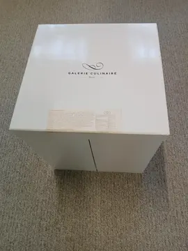 Boîte de rangement cubique en carton