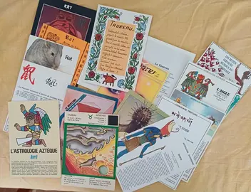 16 cartes astrologie diverses mois d'avril/mai